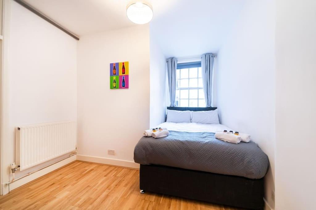 Beautiful One Bedroom Flat In Tavistock Place 런던 외부 사진