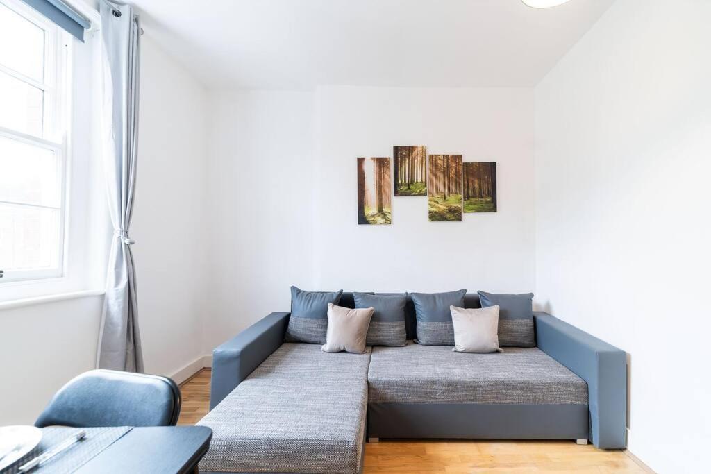 Beautiful One Bedroom Flat In Tavistock Place 런던 외부 사진